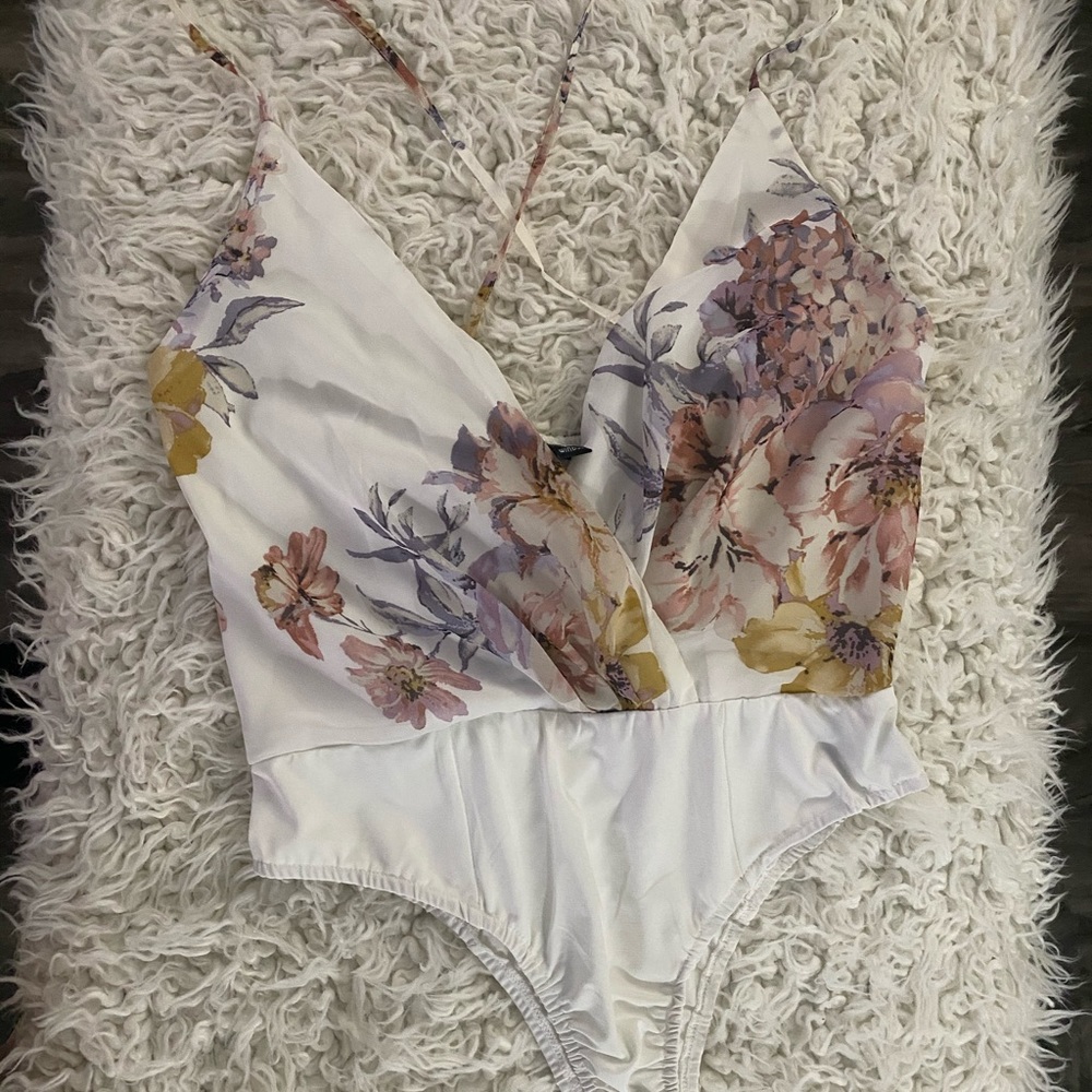 White floral bodysuit